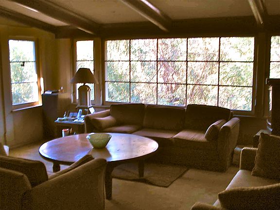 4th image of 2279 2301 Laurel Canyon Blvd