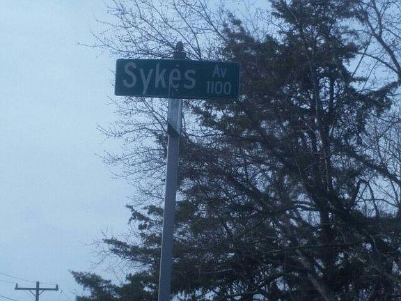 4th image of 1114 Sykes Ave