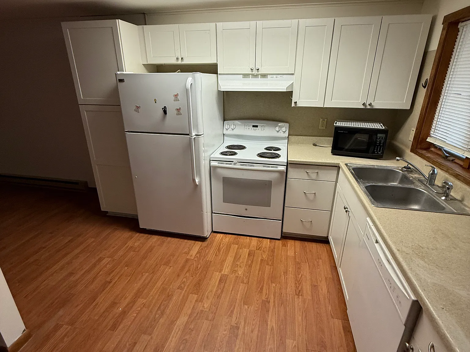 271 Turnpike Rd — Photo 3