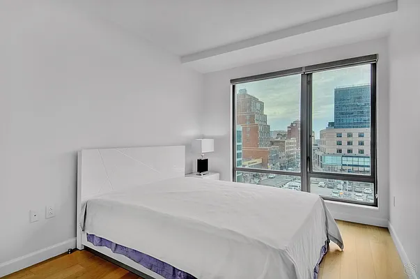 Rented by Halstead Real Estate | media 8