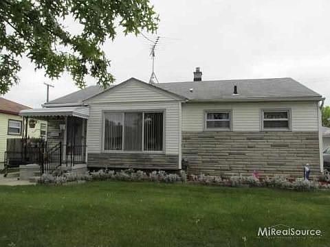 1st image of 29571 Commonwealth St