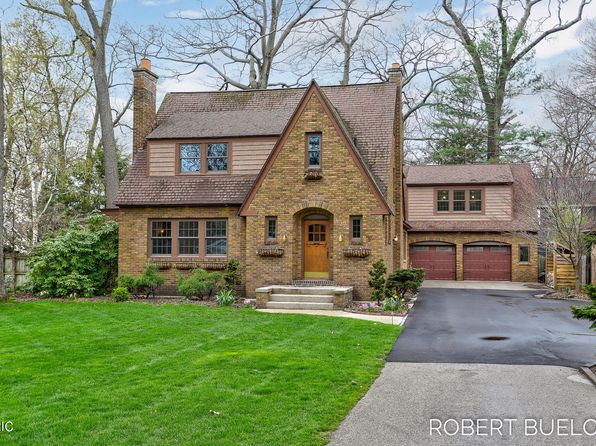 North Muskegon Real Estate North Muskegon Mi Homes For Sale Zillow