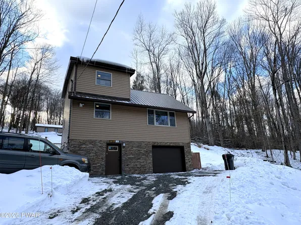 123 Deerfoot Rd, Lake Ariel, PA 18436