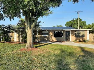 1433 Breeze Ln, Melbourne, FL 32935