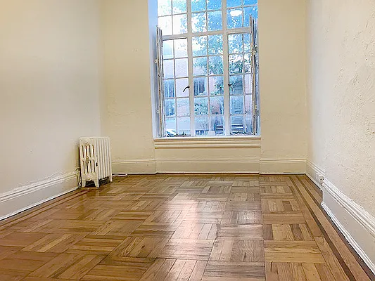 Rented by AJ Clarke | media 7