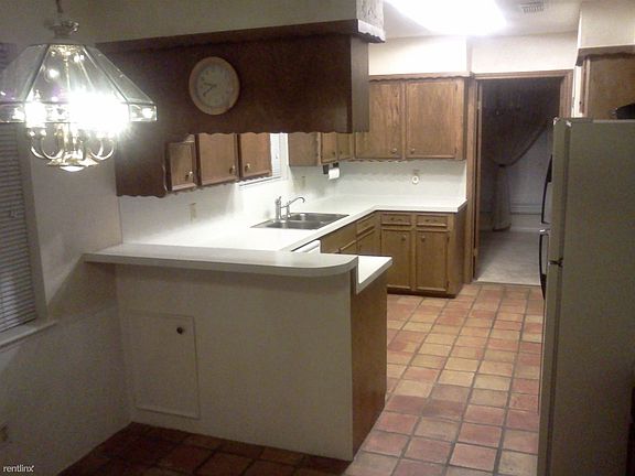 4th image of 9007 Haverstock Dr
