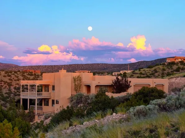 2 Snow Peak Rd, Placitas, NM 87043