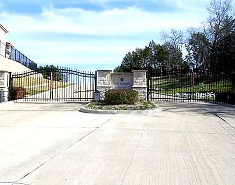 281 769 2947 for Summit gate