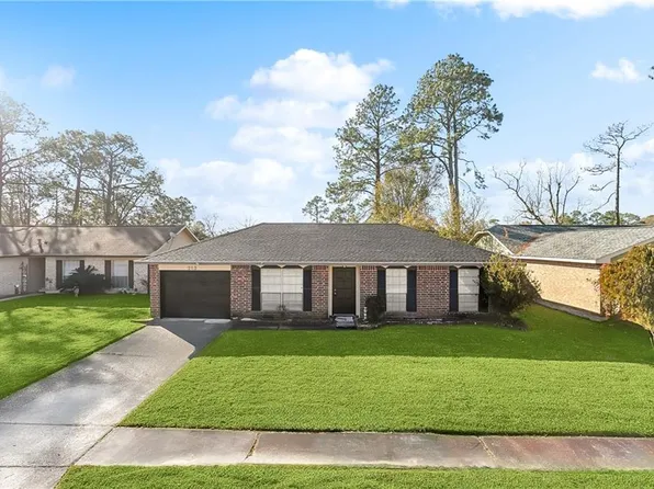 213 Foxbriar Ct, Slidell, LA 70461