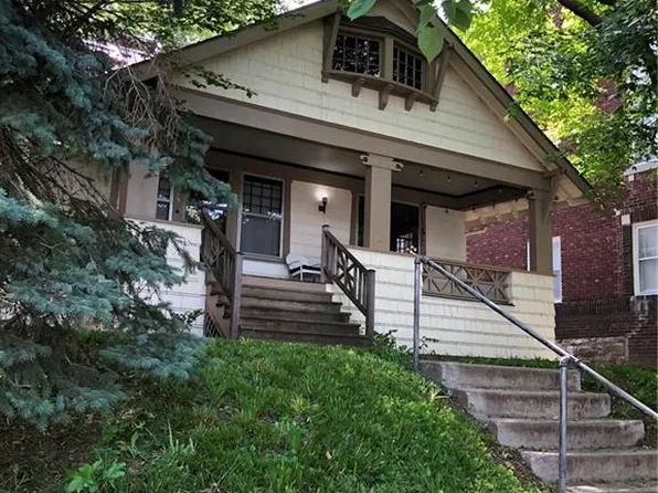 4115 Walnut St, Kansas City, MO 64111