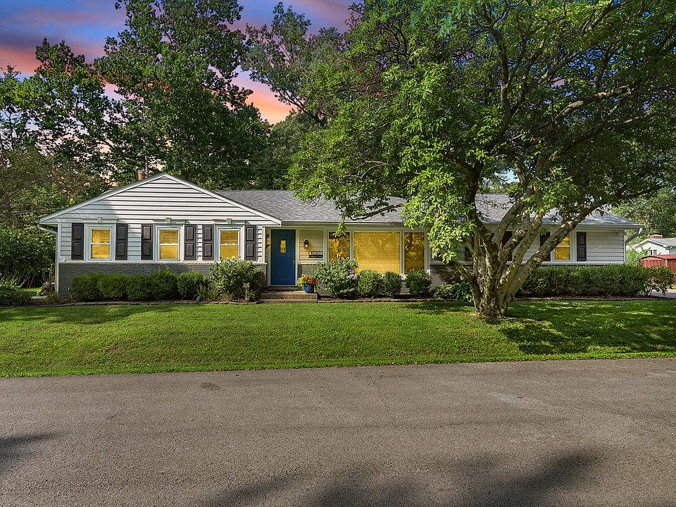 1st image of 630 College Ln