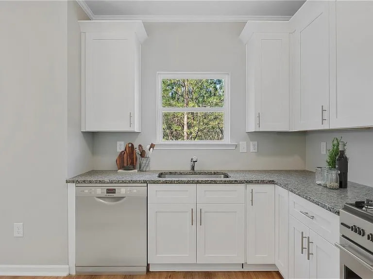 2832 Laurel Ridge Cir — Photo 15