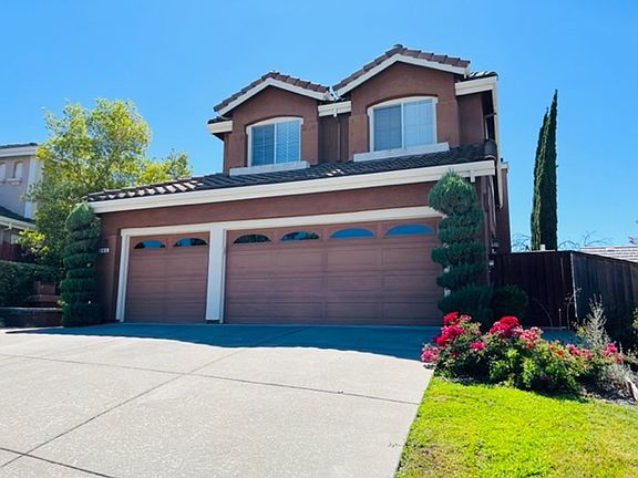 2nd image of 245 Jasmine Way