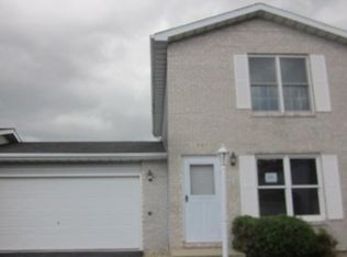 941 Windsor Ln, Dyer, IN
