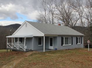 952 Dula Rd, Spruce Pine, NC 28777
