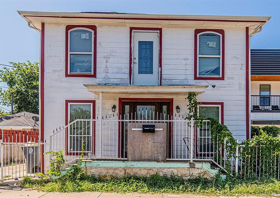 1st image of 1506 Dennison St