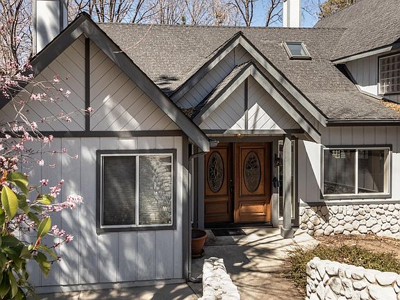 2nd image of 877 Talisman Ln
