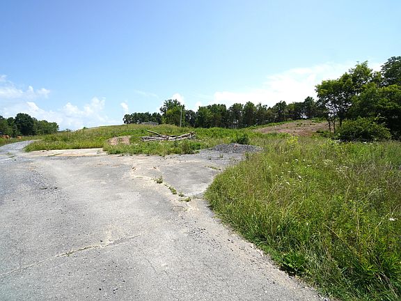 5th image of 738 W Highway 25 #70