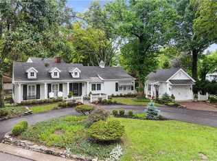 3970 Applewood Ln, Dayton, OH 45429