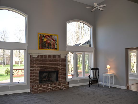 Floor to Ceiling Windows
