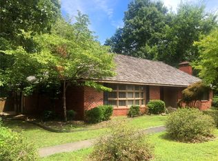 8744 S Park Rd, Rogers, AR 72756