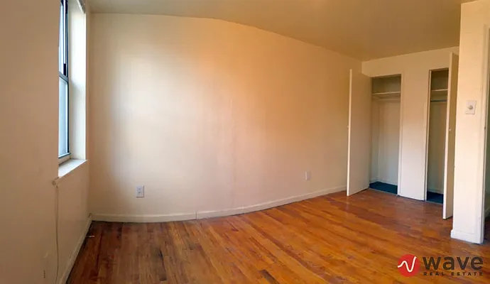 Rented by Wave Real Estate Group | media 15