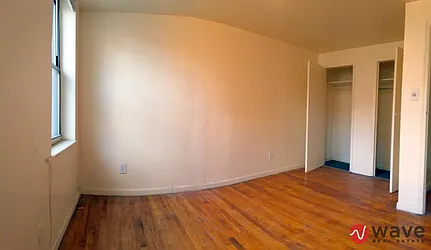 Rented by Wave Real Estate Group