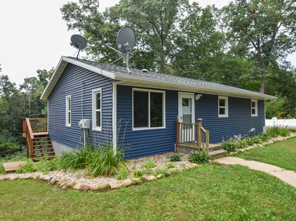 N4223 15th Dr, Wautoma, WI 54982