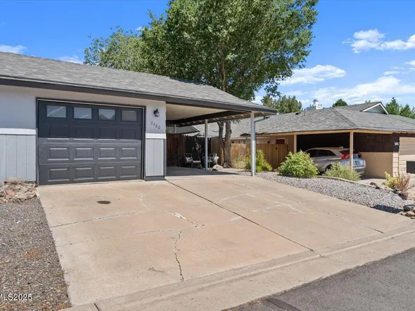 3482 Terrace Knoll Ct, Reno, NV 89512