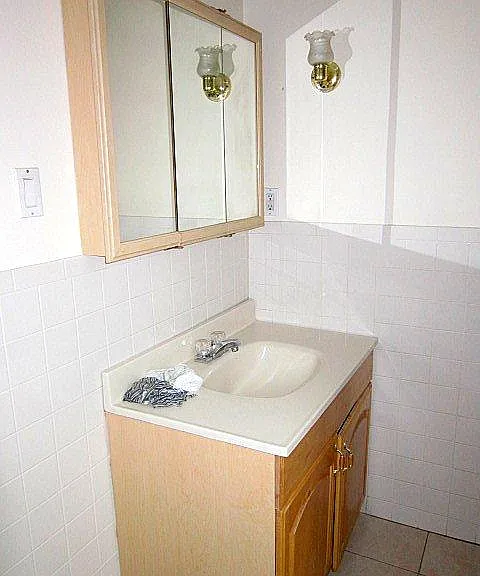 21 Floyd St #2 — Photo 9