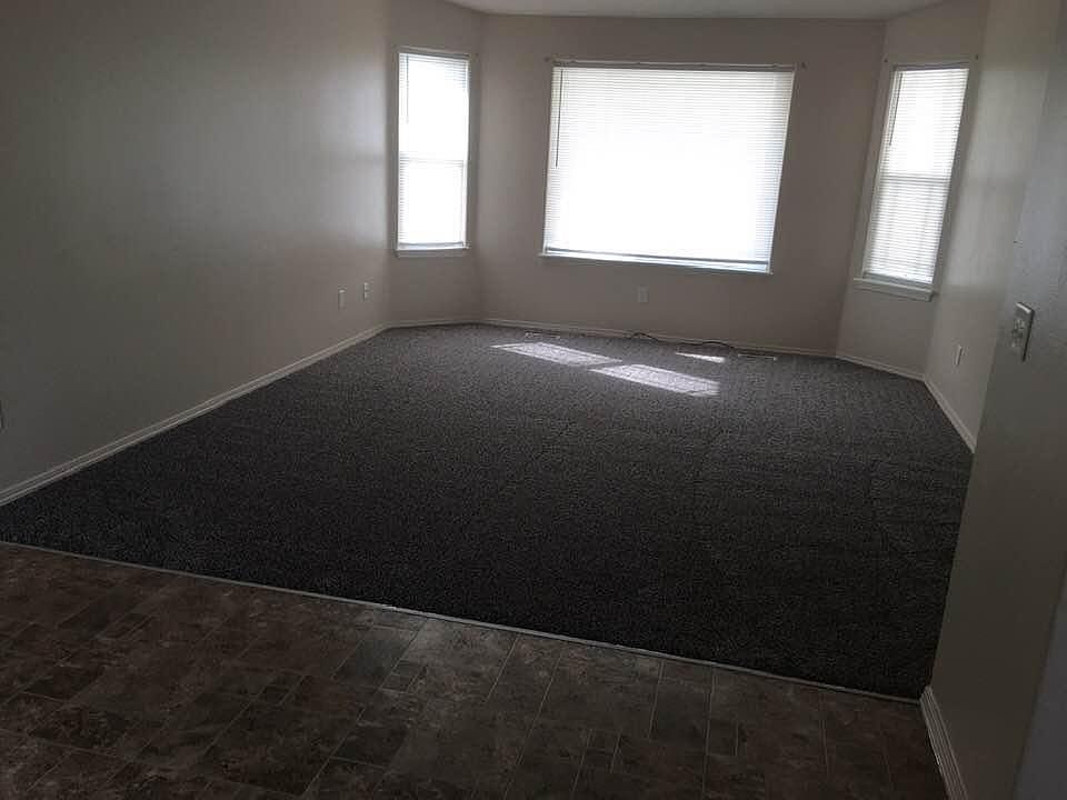 2nd image of 2722 Muskrat Ave