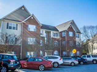 6981 Hanesbrook Cir APT 303, Clemmons, NC 27012