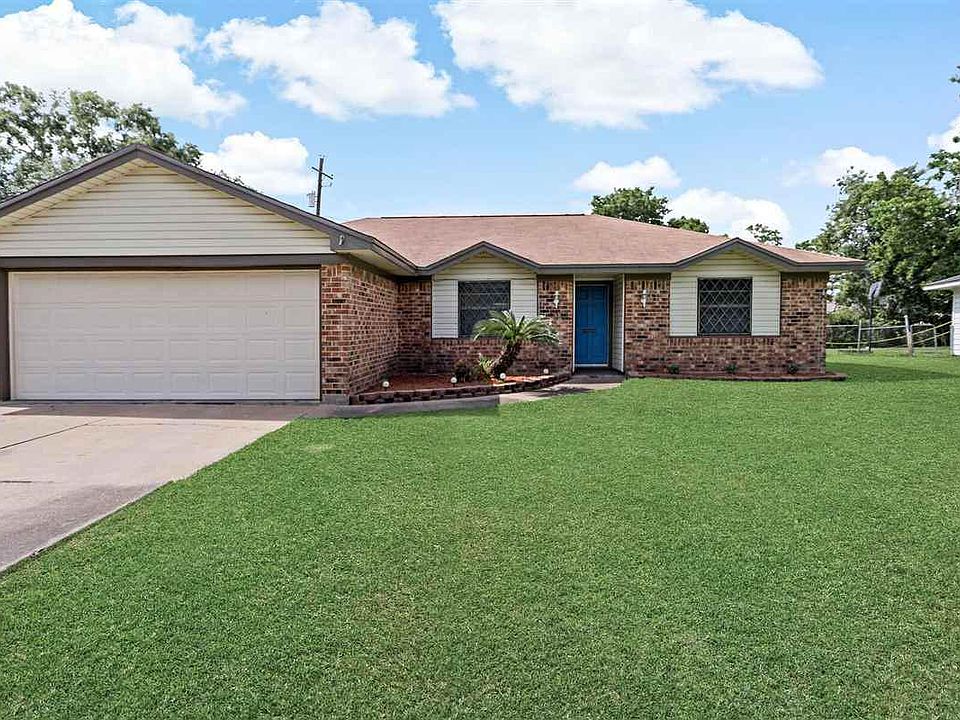 1st image of 5330 Dawn Dr