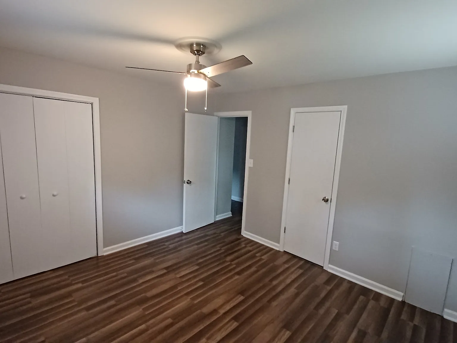 2 bed, 1.5 bath, 900 sqft, $1,500 — Photo 4