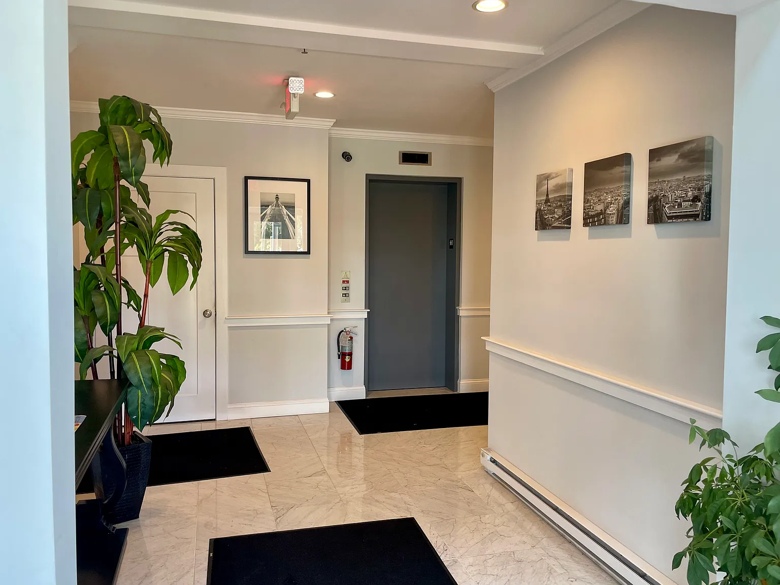 1 bed, $2,000 — Photo 3
