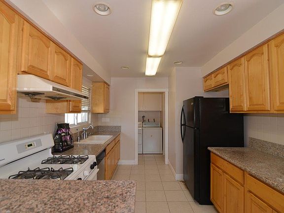 4th image of 18602 Marcola Dr