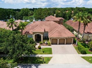 9902 Tree Tops Lake Rd, Tampa, FL 33626