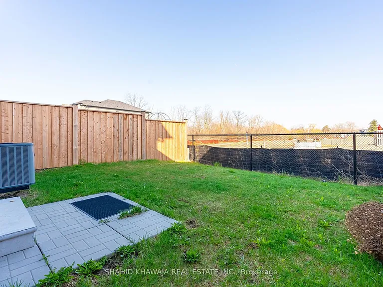 62 Holcomb Ter — Photo 26