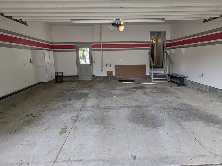 2025 Longfellow St NE — Photo 34