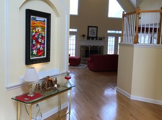 107 Holly Springs Dr, Peachtree City, GA 30269