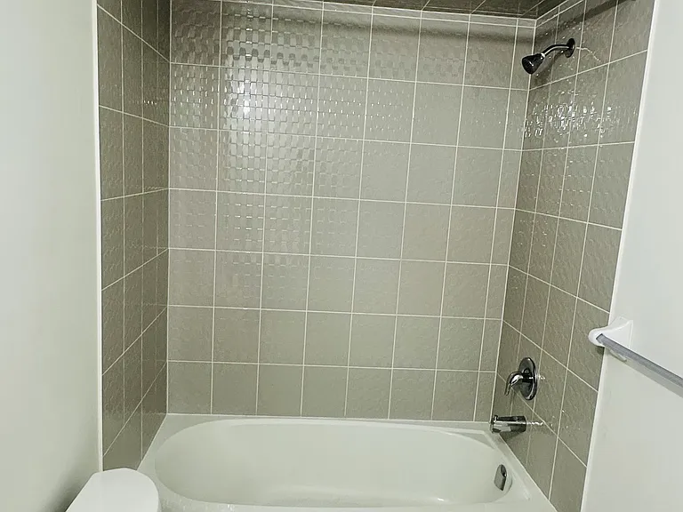 5 Hardman Ln — Photo 21
