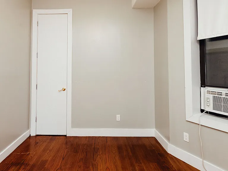 75 Jefferson St #3F — Photo 12