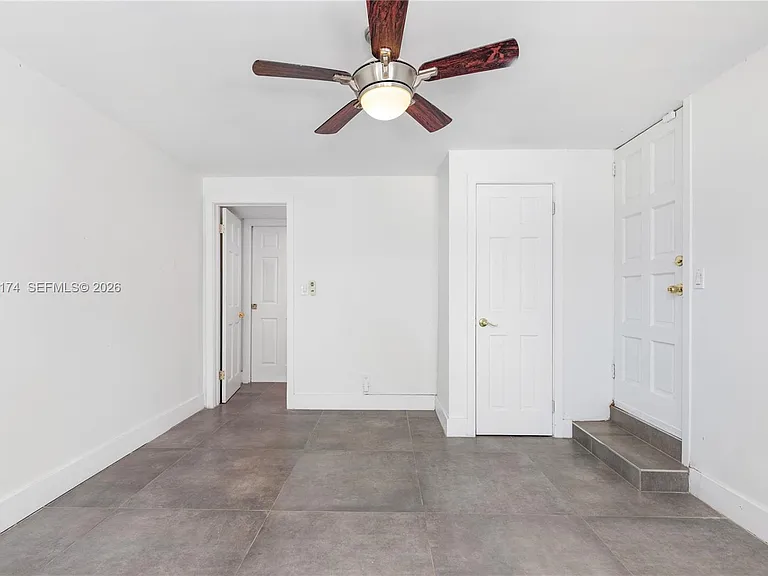 330 Coconut Isle Dr — Photo 26