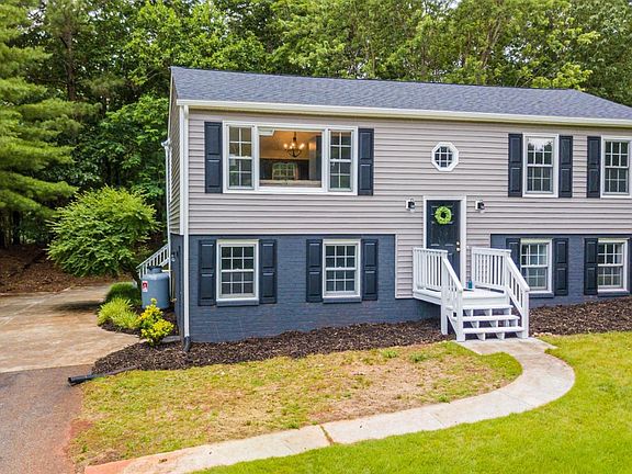 3rd image of 107 Holiday Bob Ct Lot 29