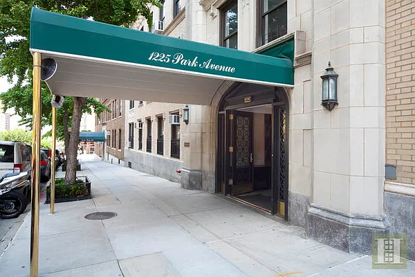 Rented by Halstead Real Estate | media 10