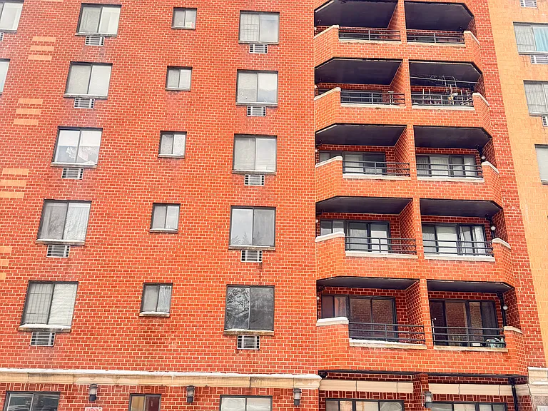 13614 Northern Blvd #G2 — Photo 1