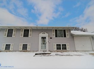 429 Berkshire Ave, Romeoville, IL 60446