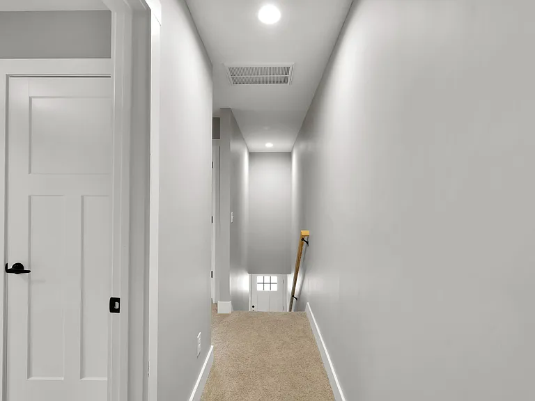 1160 Petes Rd — Photo 2