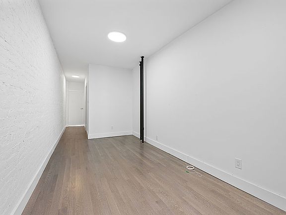 3rd image of 633 E 6th St #6