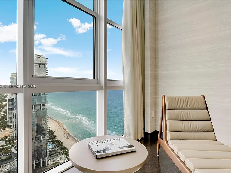 18201 E Collins Ave #TS1 — Photo 29